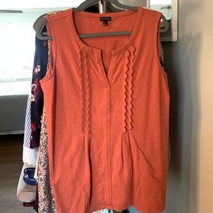 Talbots sleeveless cotton blouse size L